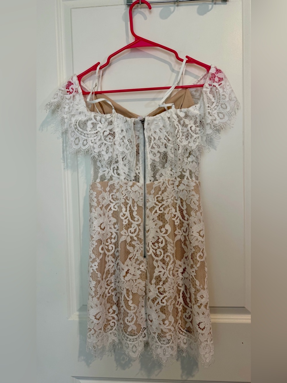 NBD x Naven Allie Mini Dress Revolve
Size S - Picture 3 of 7